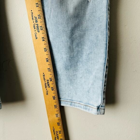 Torrid Bombshell Skinny Cropped Premium Stretch Jeans light wash woman’s 18 - Picture 6 of 10